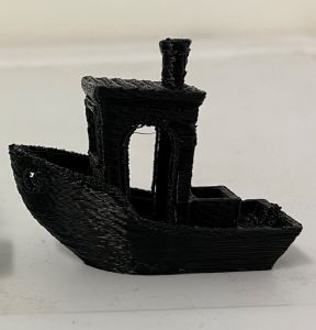Figure 3: Benchy with bad layer adhesion